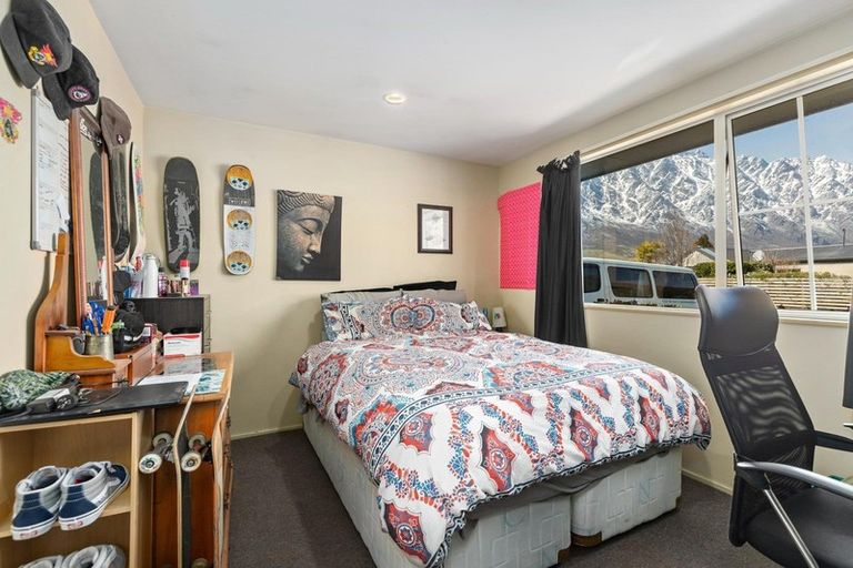 Photo of property in 51 Remarkables Crescent, Frankton, Queenstown, 9300