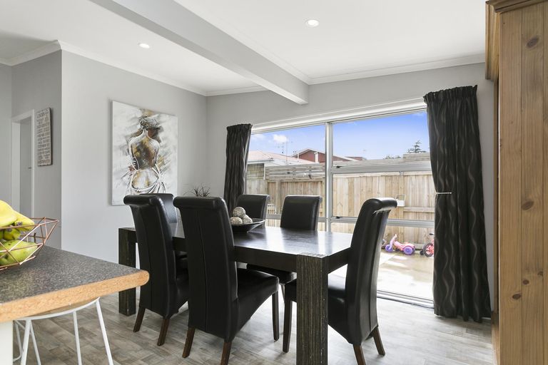 Photo of property in 206 Studholme Street, Morrinsville, 3300