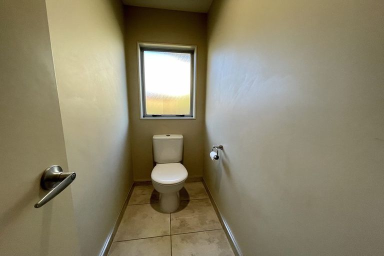 Photo of property in 5 Alvre Place, Flat Bush, Auckland, 2016