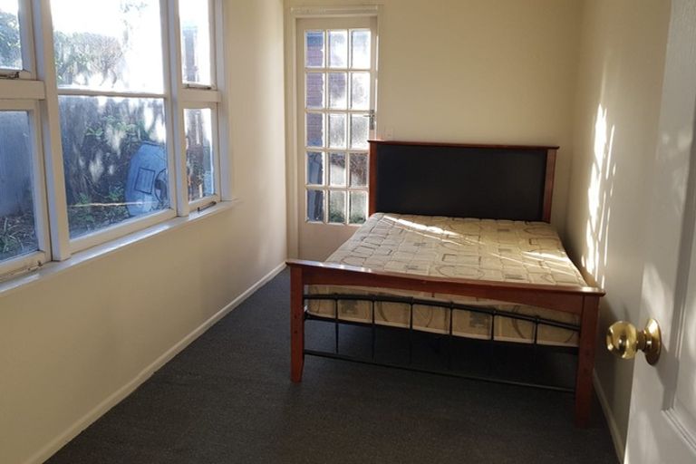 Photo of property in 36 Coniston Avenue, Ilam, Christchurch, 8041