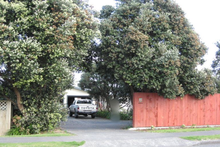 Photo of property in 123 Karaka Street, Castlecliff, Whanganui, 4501