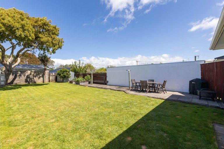 Photo of property in 305 Frankley Road, Ferndale, New Plymouth, 4310