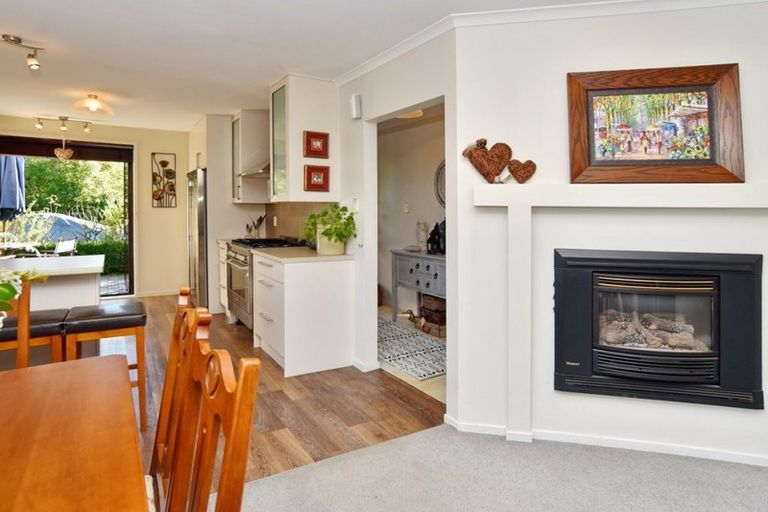 Photo of property in 1 Lacy Gate Place, Woodend, 7610