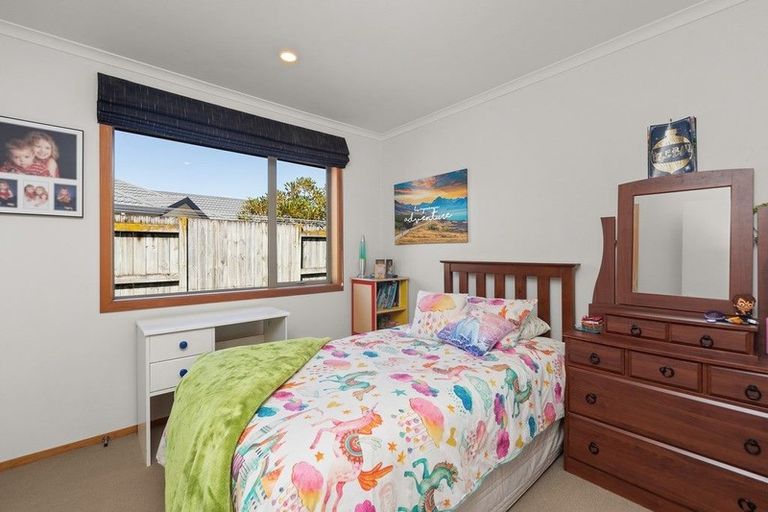 Photo of property in 44 Roberts Line, Kelvin Grove, Palmerston North, 4414