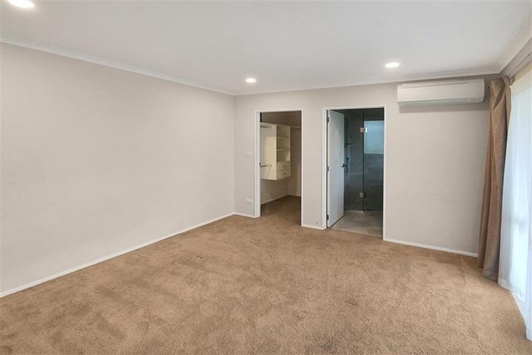 Photo of property in 9 Moko Lane, Greenhithe, Auckland, 0632