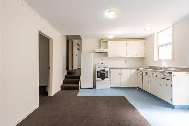 Photo of property in 6 Hanson Street, Mount Cook, Wellington, 6021