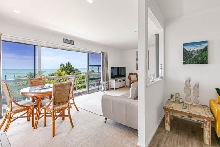 Photo of property in 15 Bay View Terrace, Patons Rock, Takaka, 7182