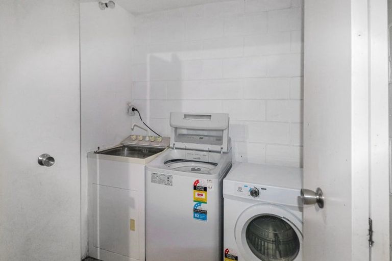 Photo of property in 31 Macdonald Crescent, Te Aro, Wellington, 6011