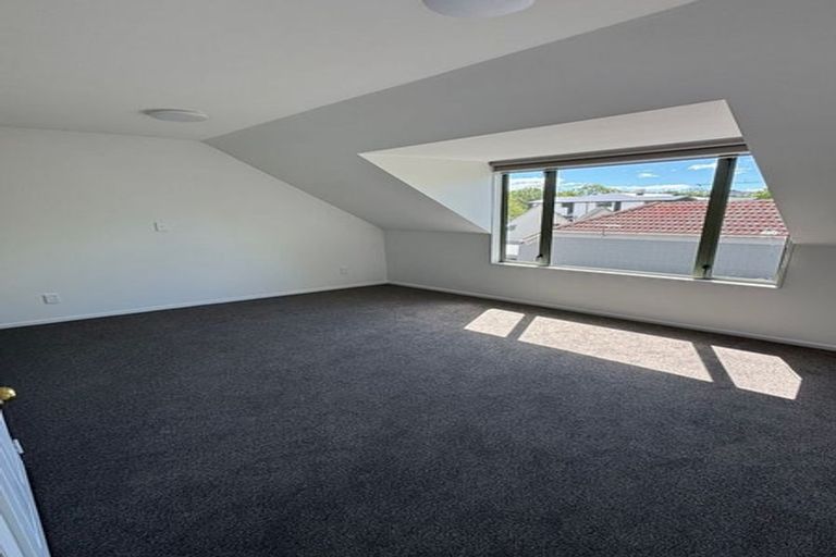 Photo of property in Hagley Mews, 6/454 Hagley Avenue, Christchurch Central, Christchurch, 8011