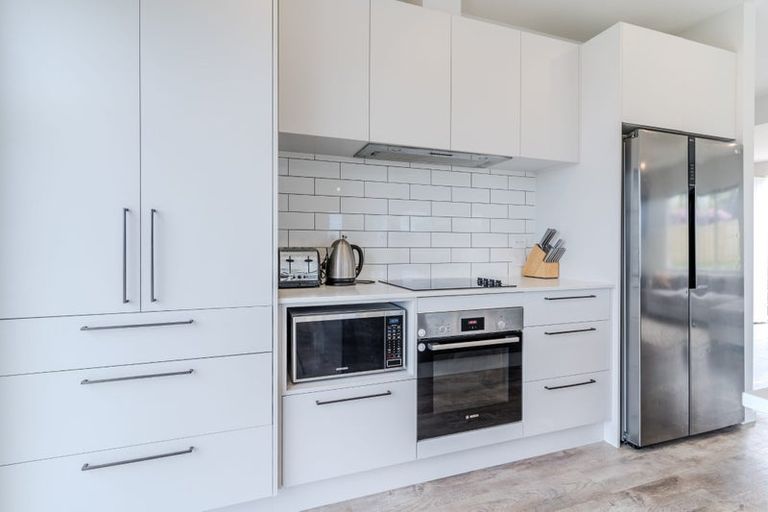 Photo of property in 5 Okahau Terrace, Warrington, 9471