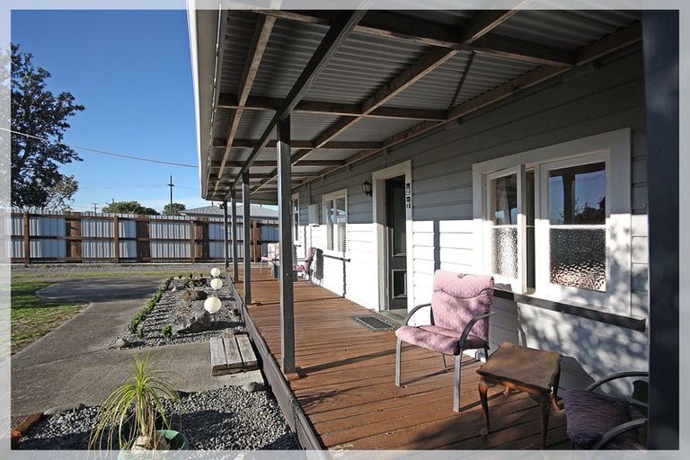 Photo of property in 27 Punga Street, Tangimoana, 4822
