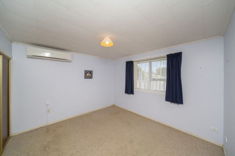 Photo of property in 4a Price Street, Westown, New Plymouth, 4310