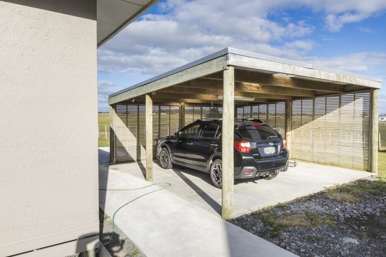 Photo of property in 106 Cemetery Road, Sanson, Palmerston North, 4479