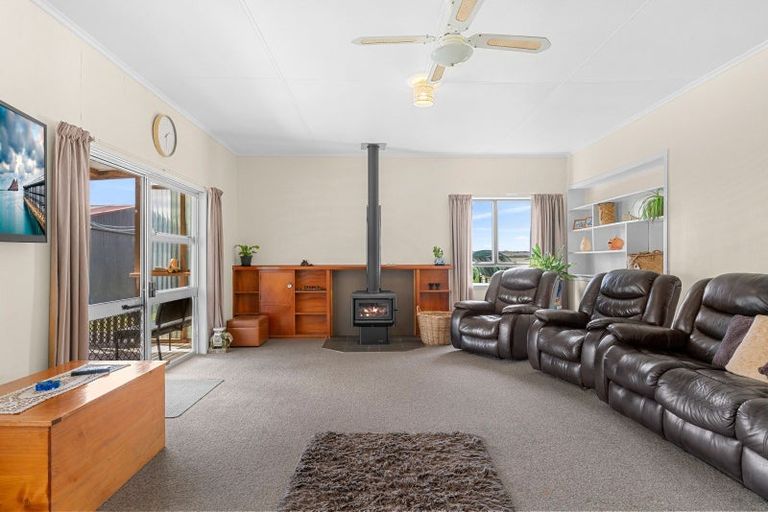 Photo of property in 77 Te Kowhai Road, Ruawai, 0591