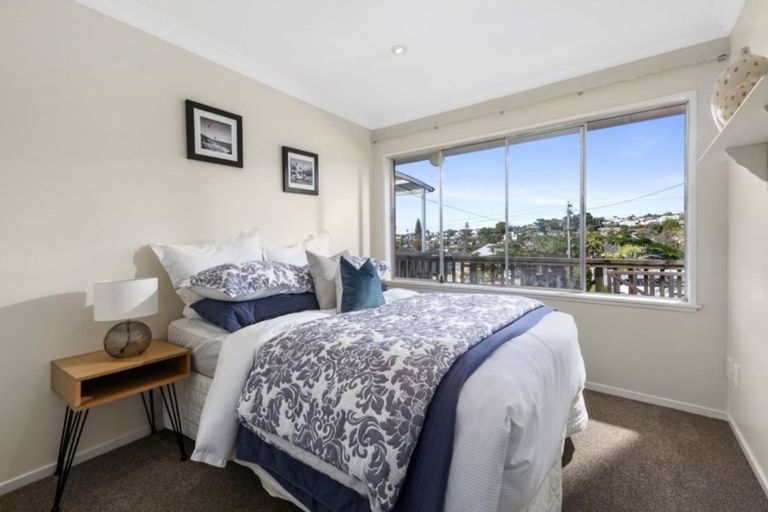 Photo of property in 4 Sudan Avenue, Milford, Auckland, 0620