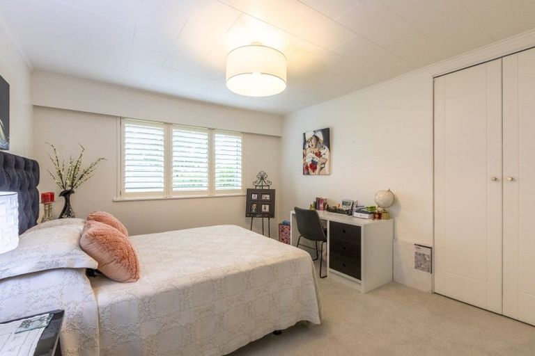 Photo of property in 42 Iona Road, Havelock North, 4130