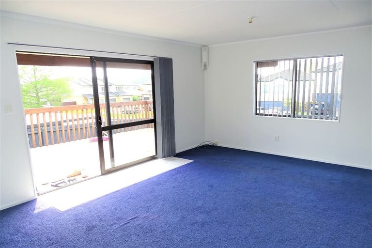 Photo of property in 1/54 Pooks Road, Ranui, Auckland, 0612