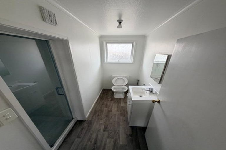 Photo of property in 31 Knowles Street, Terrace End, Palmerston North, 4410