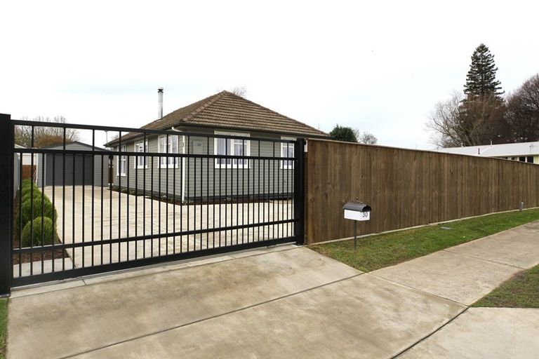 Photo of property in 30 Lipscombe Crescent, Havelock North, 4130