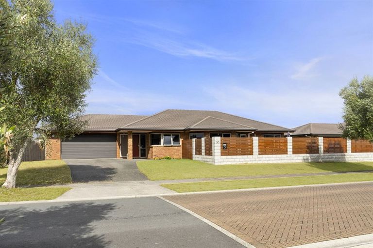 Photo of property in 30 Gibson Place, Papamoa Beach, Papamoa, 3118