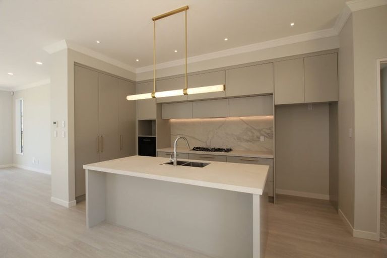 Photo of property in 157a Bonair Crescent, Silverdale, 0932