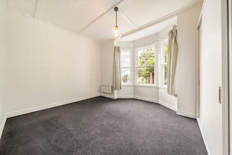 Photo of property in 42 Drummond Street, Mount Cook, Wellington, 6021