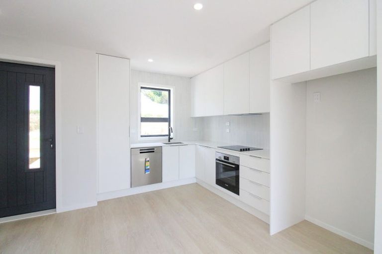 Photo of property in 72 Tiketike Way, Brooklyn, Wellington, 6021