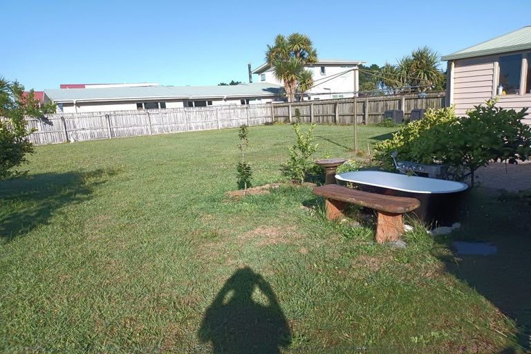 Photo of property in 12 Tasman Street, Carters Beach, Westport, 7825
