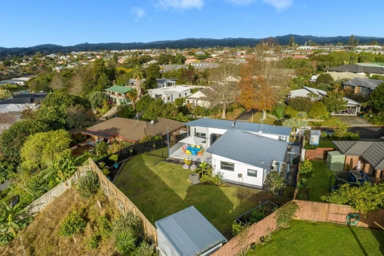 Photo of property in 32 Grantston Drive, Pyes Pa, Tauranga, 3112