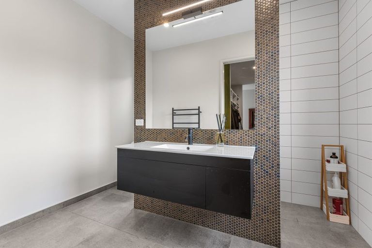 Photo of property in 101 Oteki Park Drive, Welcome Bay, Tauranga, 3112