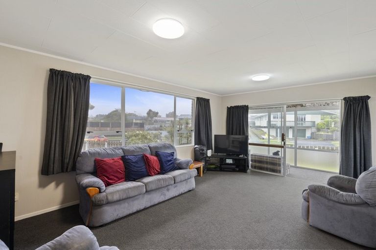 Photo of property in 10 Cassandra Street, Stratford, 4332