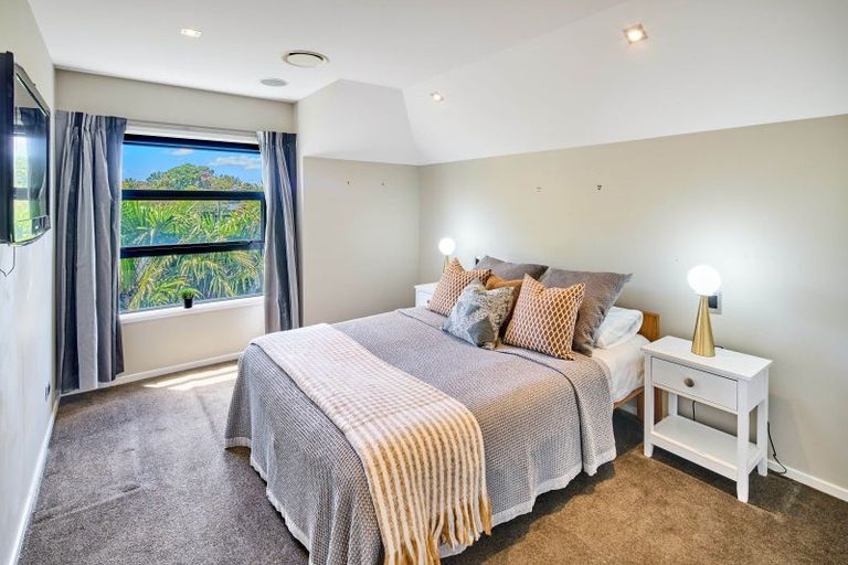 Photo of property in 29d Wai-iti Crescent, Woburn, Lower Hutt, 5010