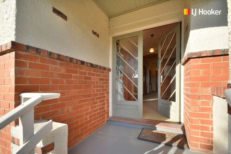 Photo of property in 97 Tomahawk Road, Andersons Bay, Dunedin, 9013