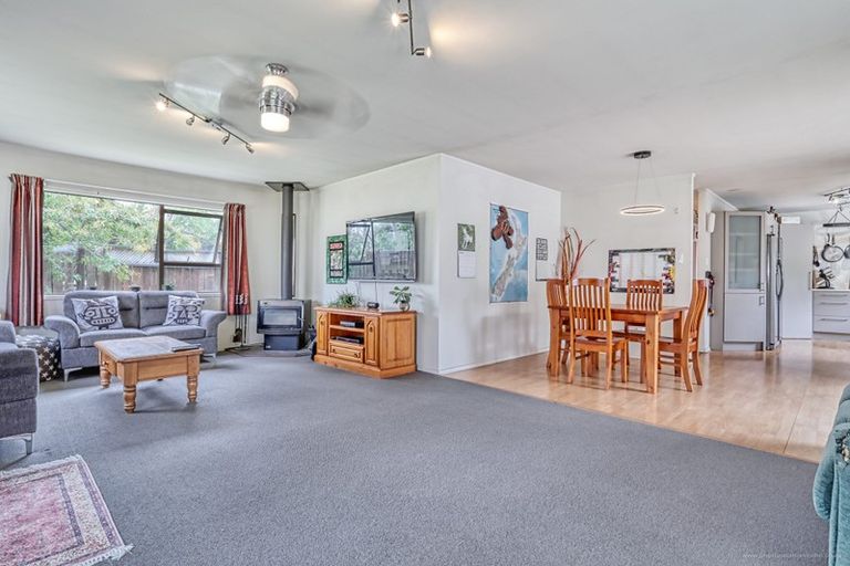 Photo of property in 412 Whangaparaoa Road, Stanmore Bay, Whangaparaoa, 0932