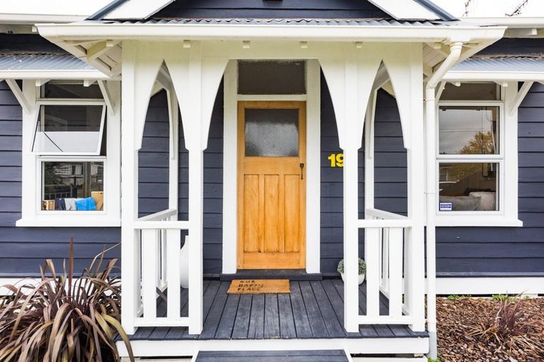 Photo of property in 19 Carlisle Street, Milson, Palmerston North, 4414