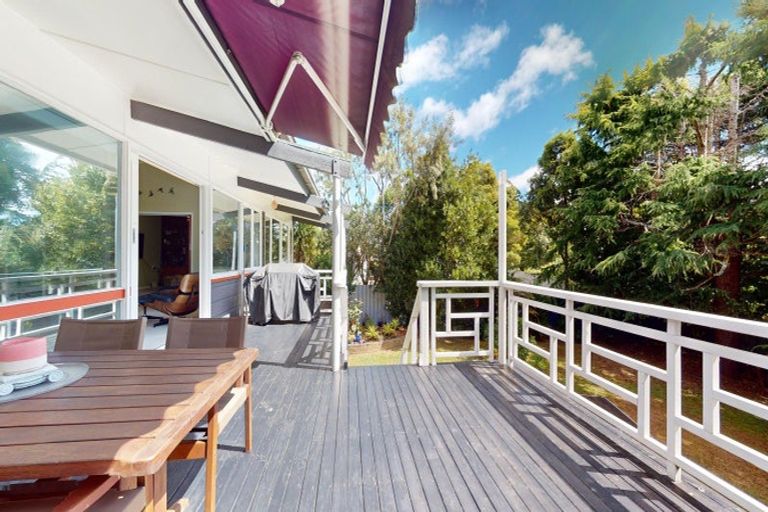 Photo of property in 255 Cambridge Street, Levin, 5510