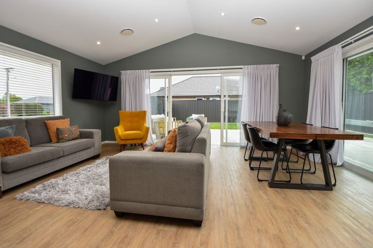 Photo of property in 15 Plimsoll Street, Carterton, 5713