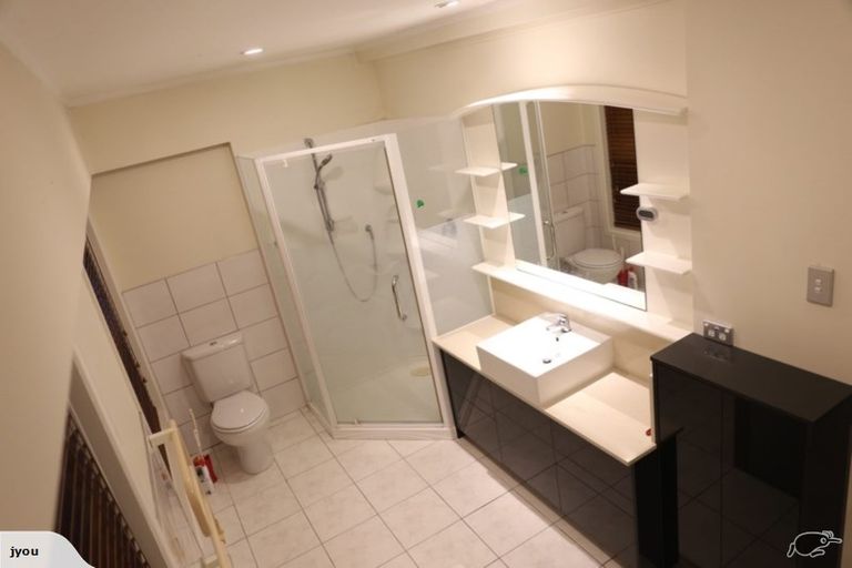 Photo of property in 3/16 Fowler Street, Northcote, Auckland, 0627