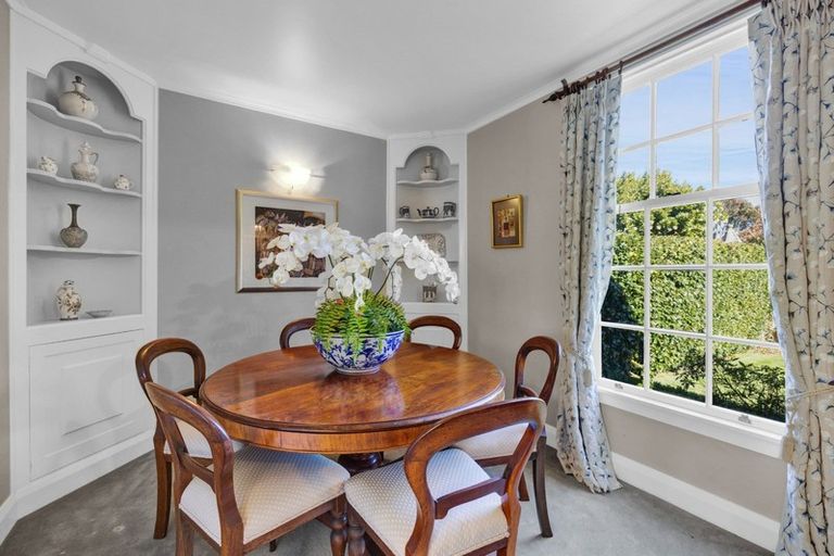 Photo of property in 91 Belt Road, New Plymouth, 4310