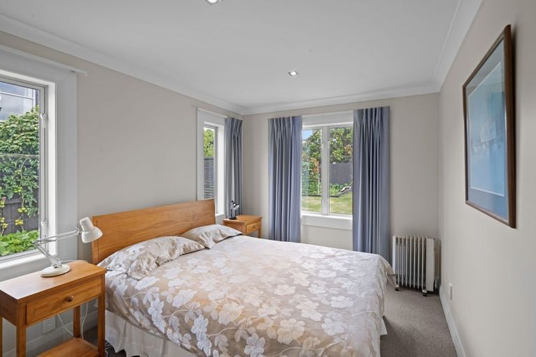 Photo of property in 47 Berkshire Drive, Avonhead, Christchurch, 8042