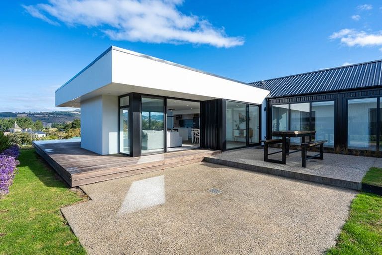 Photo of property in 4 Okahau Terrace, Warrington, 9471