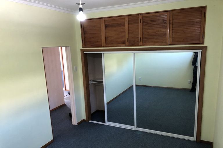 Photo of property in 42 Farnham Street, Mornington, Wellington, 6021