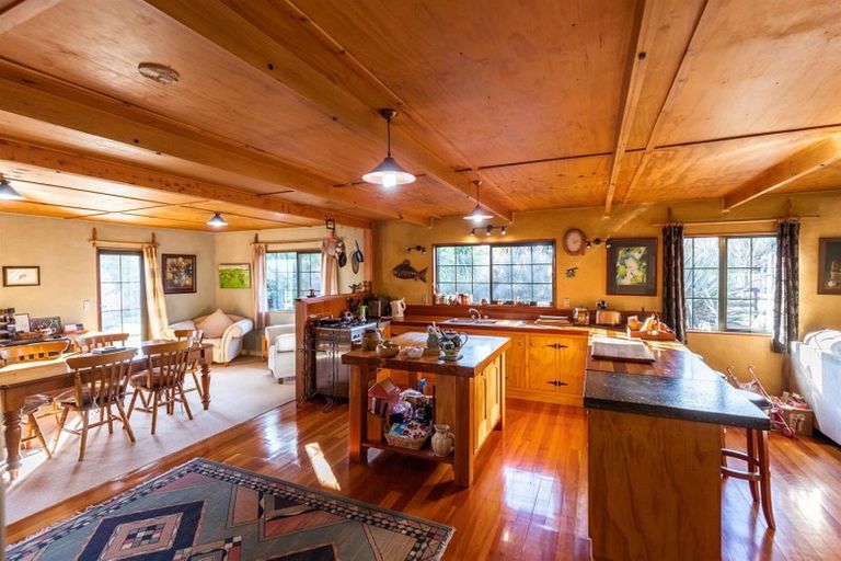 Photo of property in 18 Lachlan Avenue, Hawea Flat, Wanaka, 9382