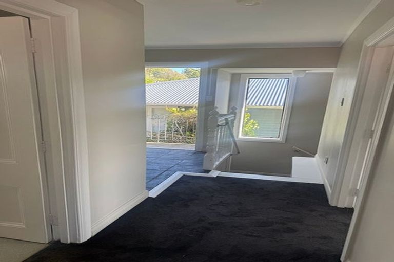 Photo of property in 39 Fraser Avenue, Johnsonville, Wellington, 6037