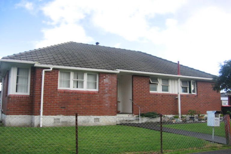 Photo of property in 176 Riverside Drive, Waiwhetu, Lower Hutt, 5010