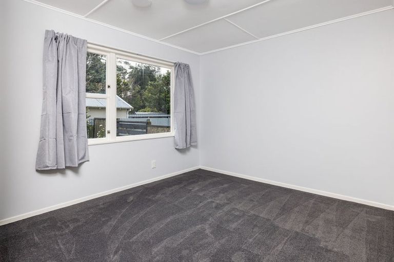 Photo of property in 21a Wallace Street, Featherston, 5710