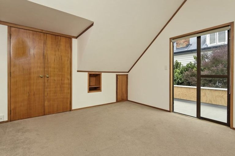 Photo of property in 33 Queens Parade, Devonport, Auckland, 0624
