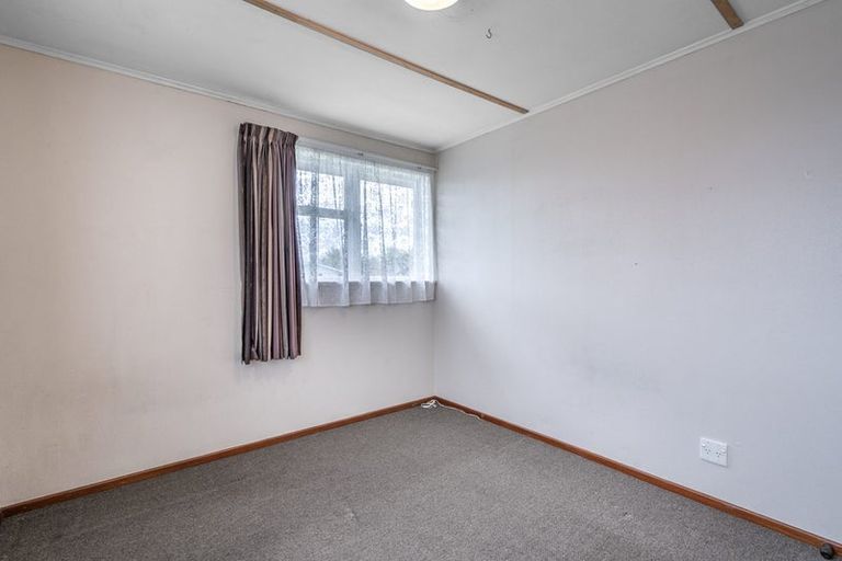 Photo of property in 17 Sword Street, Gore, 9710