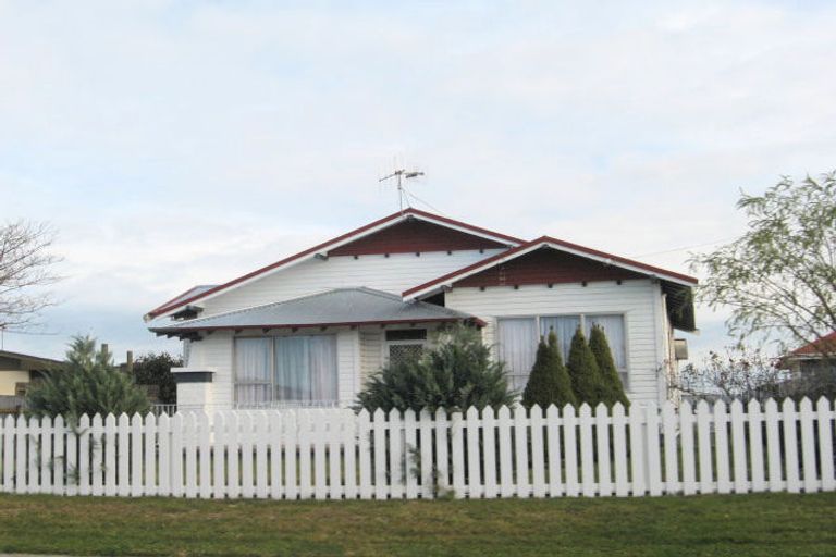 Photo of property in 805 Avenue Road East, Parkvale, Hastings, 4122