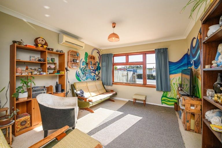 Photo of property in 8 Rewa Street, Takaro, Palmerston North, 4412